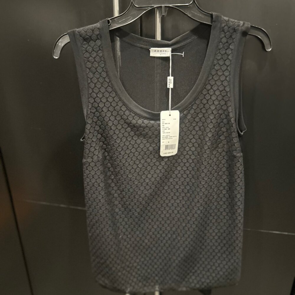AKRIS PUNTO SIZE 8 NWT sweater set